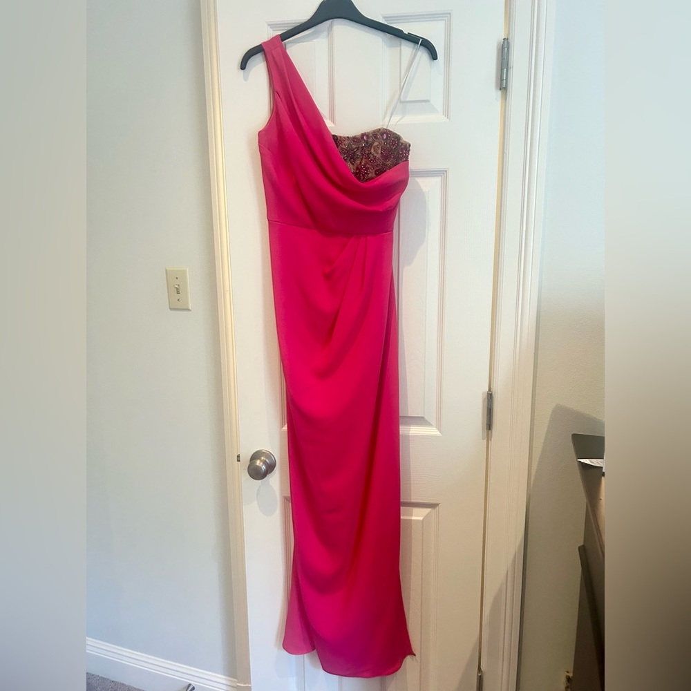 Marchesa One Shoulder Pink Dress - Picture 2 of 6